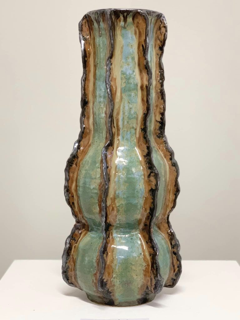 Large pot